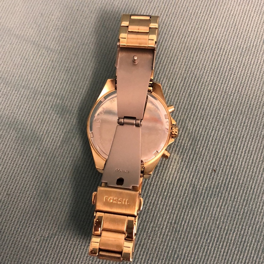 Fossil Watch - Picture 5 of 5